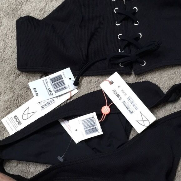 MINKPINK ribbed lace up bikini. NWT - Picture 6 of 8